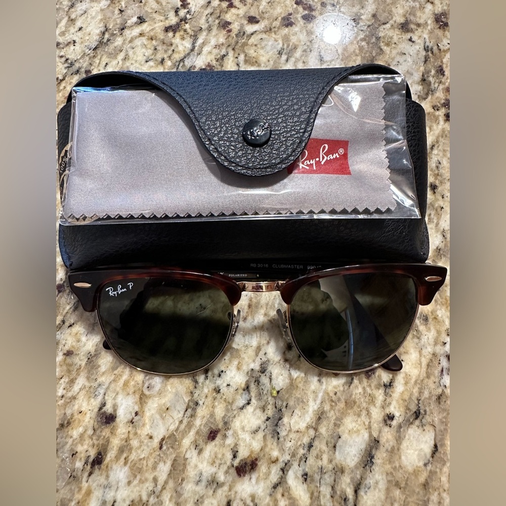 Ray-Ban Clubmaster Classic Polarized